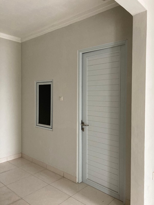 Disewakan Rumah 2 Lantai Siap Huni dan Hunian Nyaman @Graha Raya