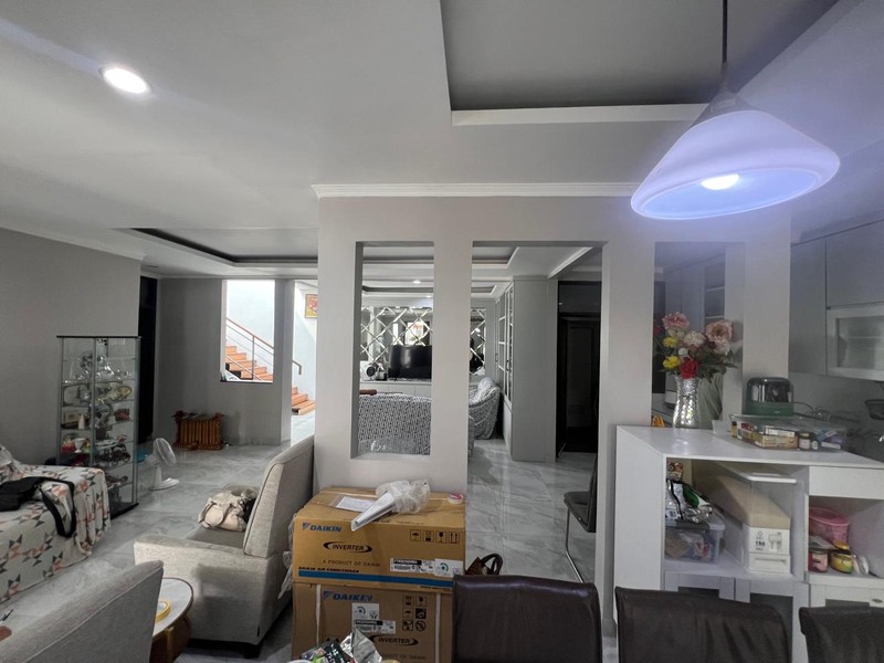 Rumah Siap Huni dan Mewah di Cluster Asri Kasuari Bintaro Sektor 9