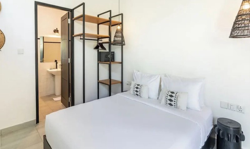 Rental for long term  -  Fully Furnished Leasehold Villa in Padang Linjong - 1.6km to Echo Beach and La Brisa, Canggu, Bali