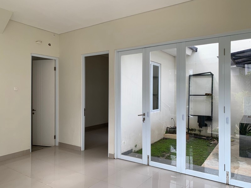 Rumah Cantik Siap Huni di Pamulang KT 3 KM 2 Lantai 2 