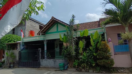 Rumah 2 Kamar Tidur Dekat Jl. Ringroad Selatan 