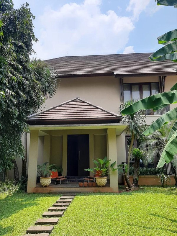 Rumah Bagus Di Jl Mekar Baru Raya Cirendeu Tangerang Selatan