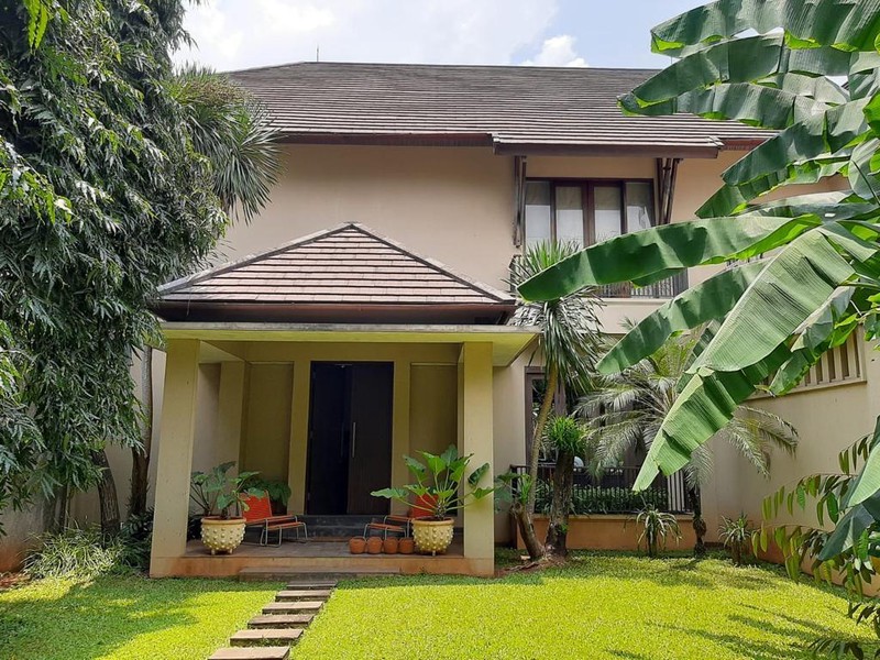 Rumah Bagus Di Jl Mekar Baru Raya Cirendeu Tangerang Selatan