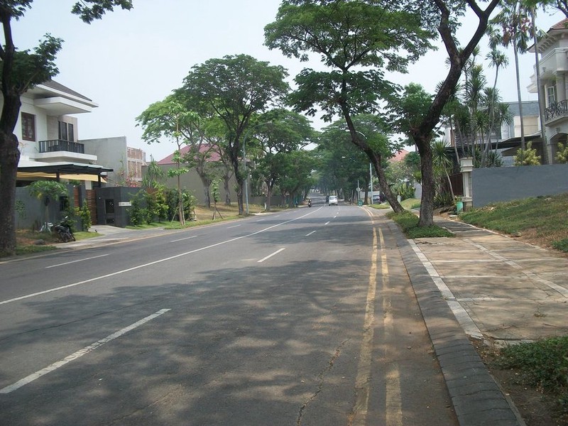Tanah di Raya Bukit Golf International Citraland Surabaya Barat, Luas 18 x 30 m2... SIAP BANGUN