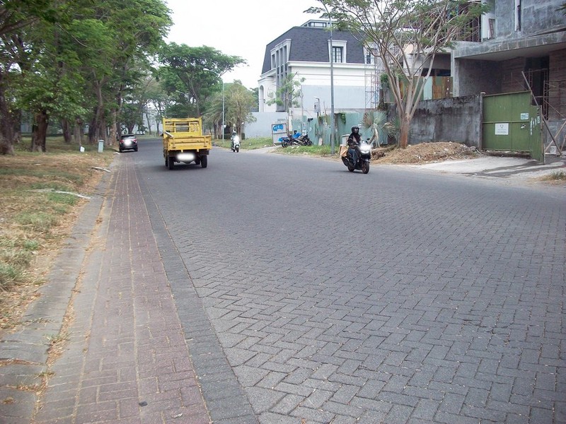 Tanah di Raya Bukit Golf Mediterania Citraland Surabaya Barat, Luas 20 x 40 m2... SIAP BANGUN