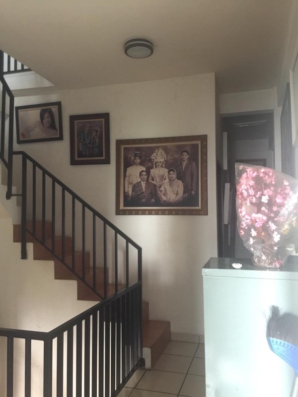 Disewakan Ruko Bintaro ..21/2lt  Pinggir Jalan Utama di Bintaro Jaya sektor 5