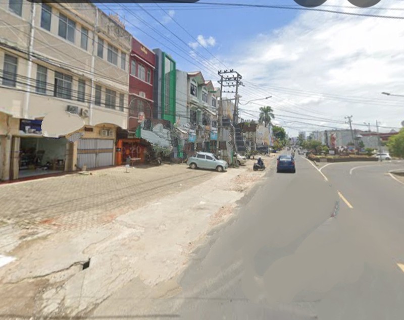 Ruko 3 lantai di Jln. Kartini Tanjung Karang Pusat, Bandar Lampung (Lampung)