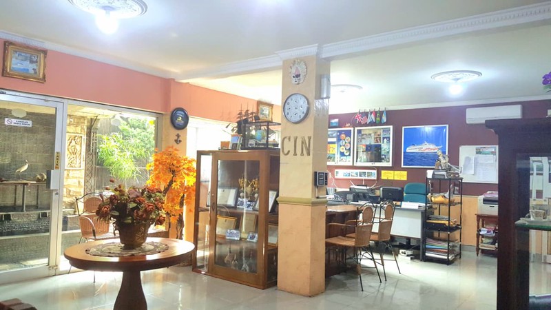 RUMAH COCOK UNTUK USAHA