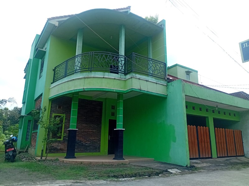 Rumah 2 Lantai View Gunung Sumbing dalam Perum Griya Banjar Permai