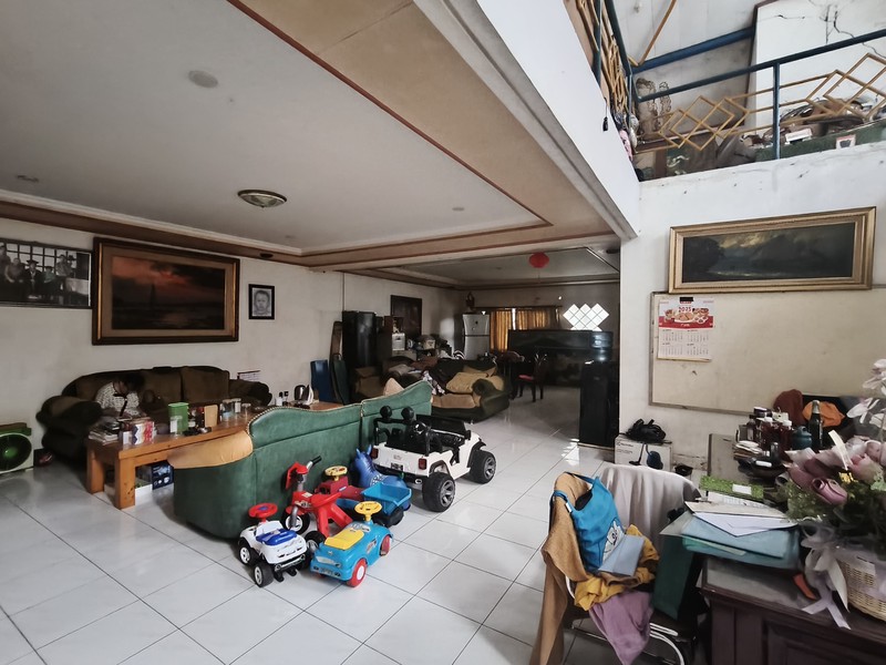 Rumah & Kantor 896 Meter Persegi Dekat Stadion Mandala Krida, Bsciro Gondokusuman