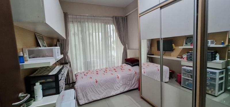 DIJUAL RUKOST 5 MENIT JALAN KAKI KE UNIV. MARANATHA