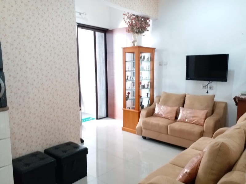 DIJUAL RUKOST 5 MENIT JALAN KAKI KE UNIV. MARANATHA