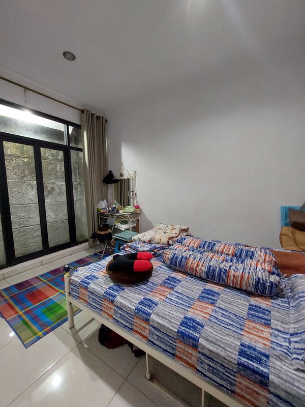 Dijual Rumah Cantik Siap Huni lokasi di Daerah Pondok Pinang, Kebayoran Lama, Jakarta Selatan