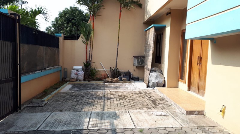 Rumah Luas Dan Nyaman  Metland Cakung 
