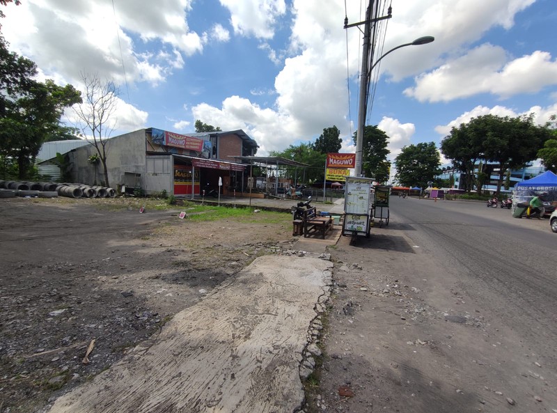 TANAH 600 METER DEPAN JOGJA BAY MAGUWOHARJO
