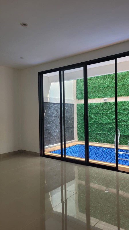 Rumah Baru dengan Desain Mewah dan Lokasi Strategis @Mertilang