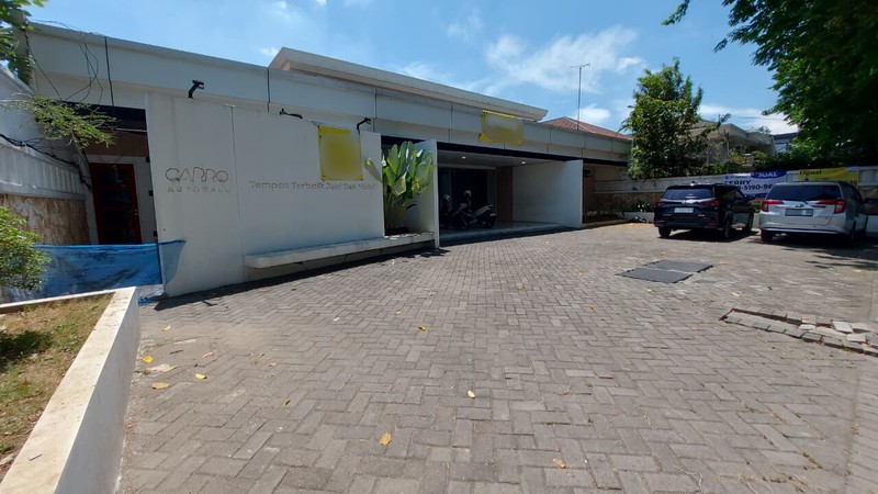 Gedung Kantor 2 Lantai Lengkap Area Parkir Dijual Surabaya