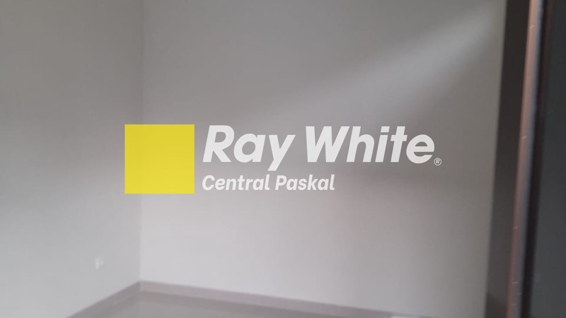 Gudang Lux Bangunan Bagus di Lokasi Bagus Sayap Taman Kopo Indah Bandung