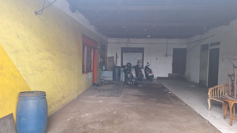 Rumah di Pondok Cabe Pinggir Jl Raya Luas Tanah 446 m2