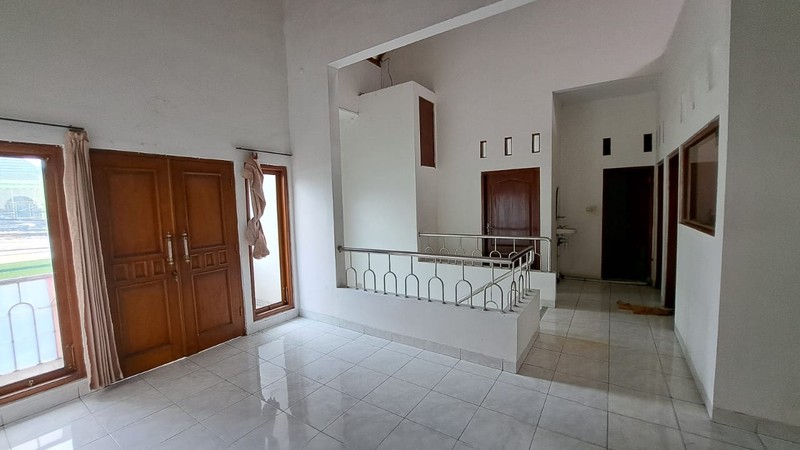 Disewakan Rumah 2 Lantai di Jalan Damai, Sariharjo, Ngaglik, Sleman - Lokasi Strategis