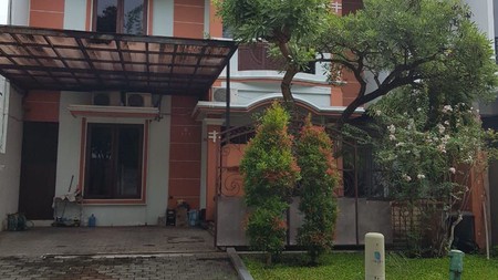 Jual Rumah 2 Lantai Modern di Graha Family