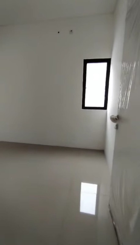 Jual Rumah 2 lantai murah di Regency ONE Babatan.