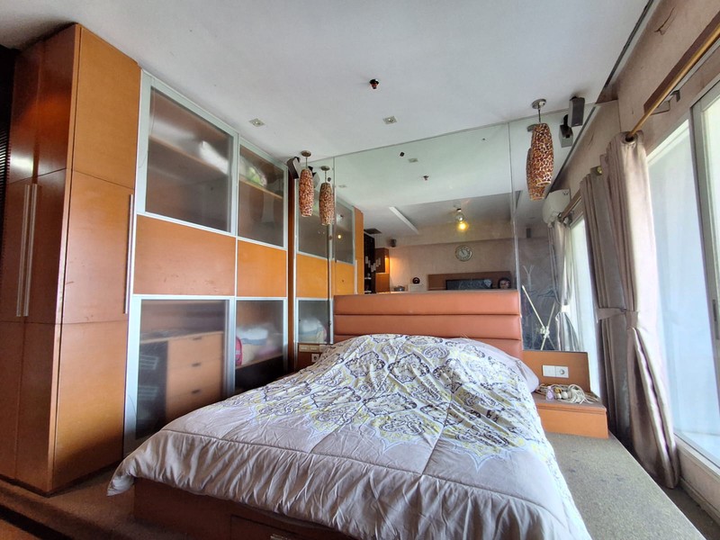 Dijual Apartemen 1 BR Lantai 15 Poins Square Mall - Jakarta Selatan