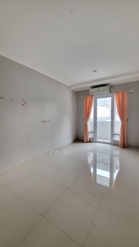 Rumah 2 Lantai di Giri Loka BSD Dekat Tol dan Sekolah