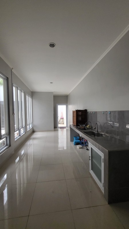 Rumah 2 Lantai di Giri Loka BSD Dekat Tol dan Sekolah