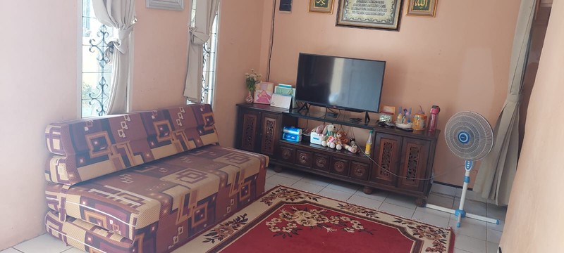 Rumah Minimalis 2 Lantai, Bebas Banjir