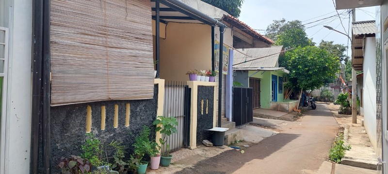 Rumah Minimalis 2 Lantai, Bebas Banjir