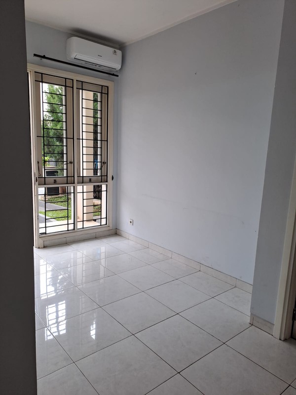 Rumah Bagus, 2 lantai, dalam Cluster di BSD