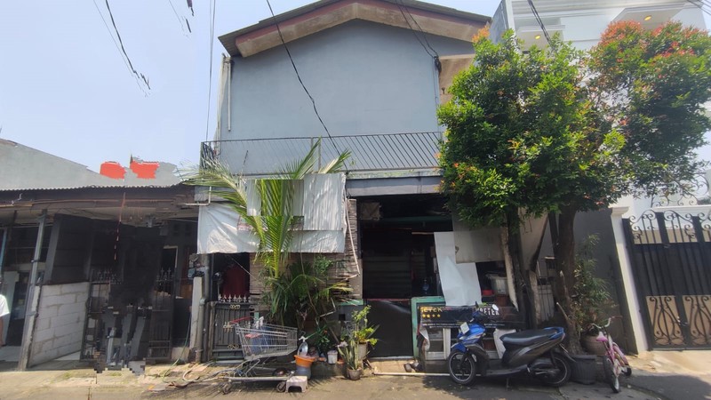 Rumah hitung tanah lokasi di Cilandak