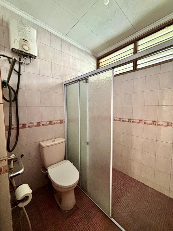 Rumah Bagus Bebas Banjir Lokasi strategis di Bintaro