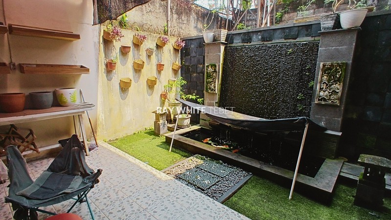 Rumah Luas & Asri di Komplek UIN Jakarta - Ciputat Timur