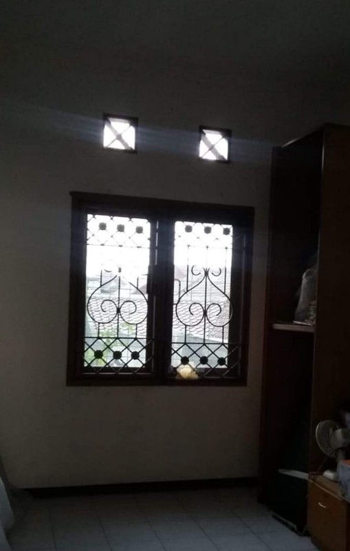 Dijual Rumah Siap Huni Di Wiguna Surabaya. Dekat MERR & UPN