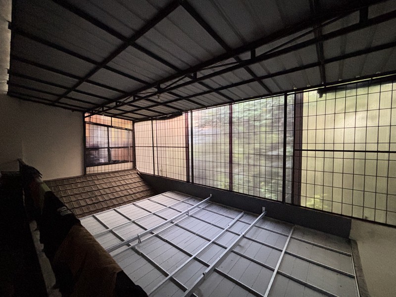 Rumah Besar 2 Lantai di Griya Panorama Estate Jatiasih Bekasi 