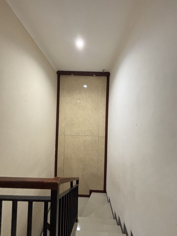 Rumah Besar 2 Lantai di Griya Panorama Estate Jatiasih Bekasi 