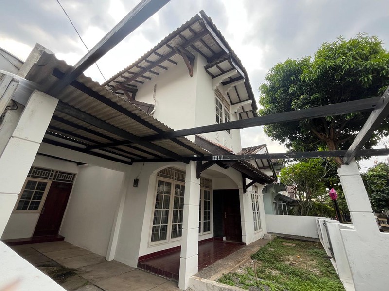 Rumah Siap Huni di Pisok Pondok Ranji Bintaro