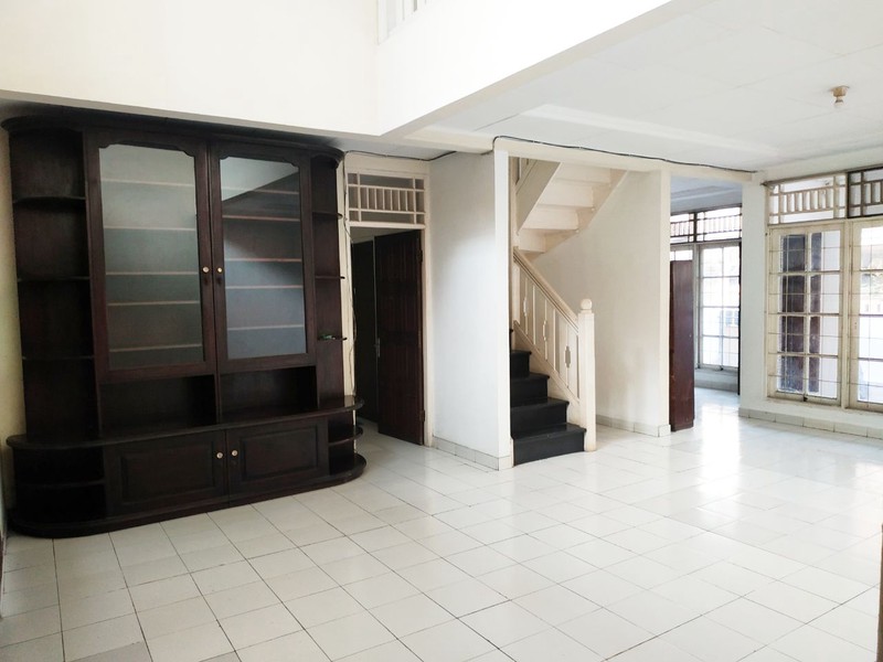 Rumah Siap Huni di Pisok Pondok Ranji Bintaro