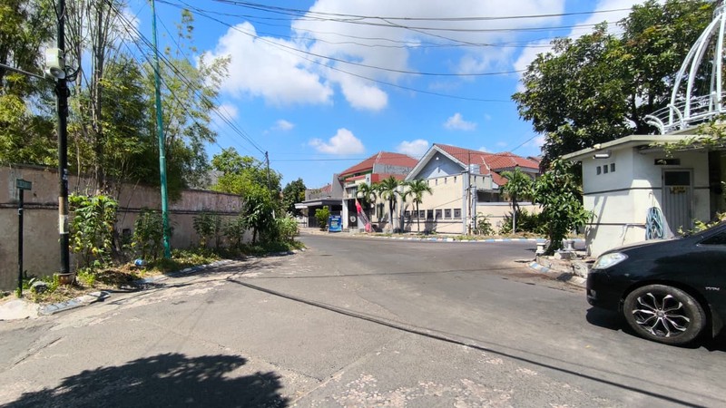 Dijual Rumah Hook Harga Tanah Saja di Delta Raya Sidoarjo - Turun Jadi 3,1 M Nego