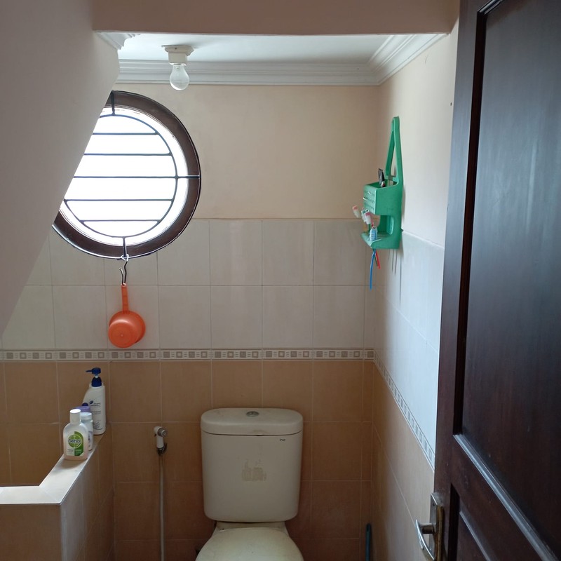 RUMAH 3 KAMAR DENGAN FURNITURE DI PERUMAHAN PESONA ANINDYA, SLEMAN