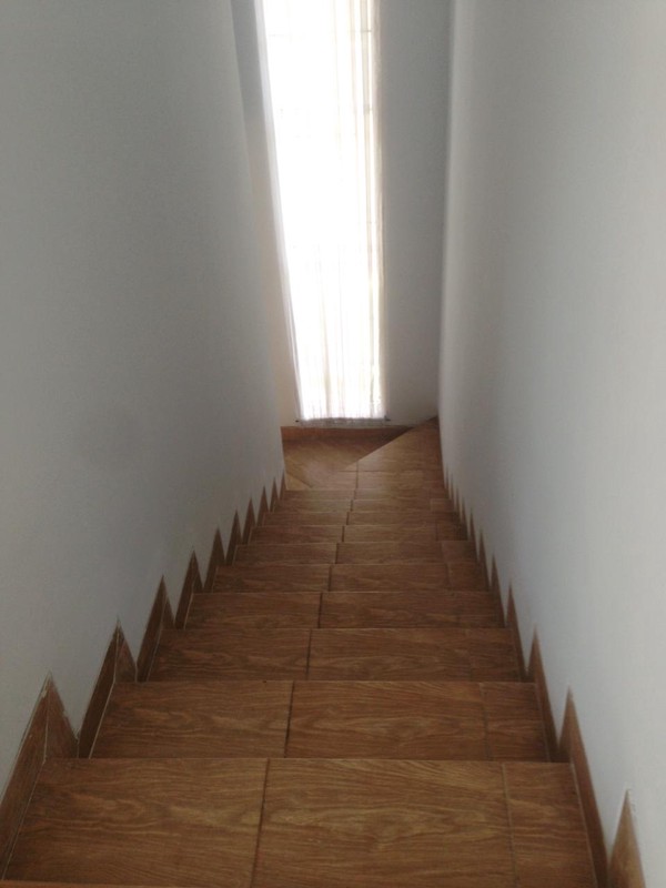 Rumah hoek siap huni di Bintaro Jaya 