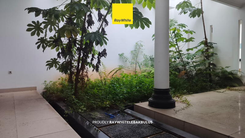  Dijual Rumah Mewah Furnished & Siap Huni di Kawasan Eksklusif Pesona Khayangan, Margonda