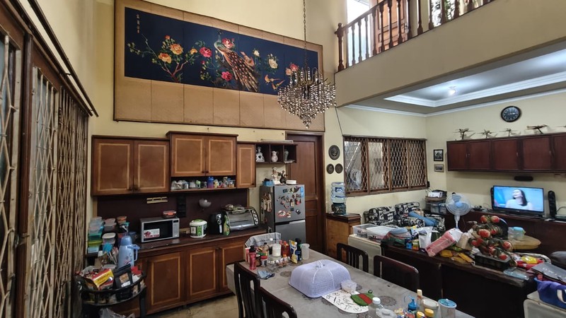 Rumah Tinggal 2 Lantai Sejuk dan Tenang, Dijual di Pejaten Timur Pasar Minggu Jaksel
