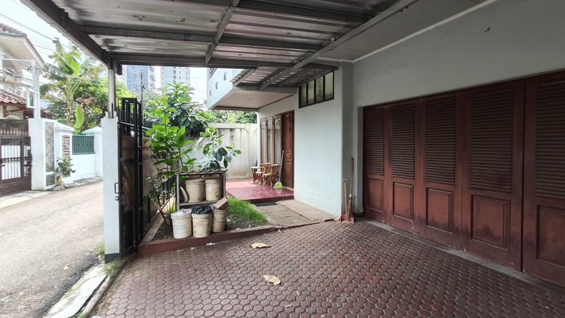 Rumah Tinggal 2 Lantai Sejuk dan Tenang, Dijual di Pejaten Timur Pasar Minggu Jaksel