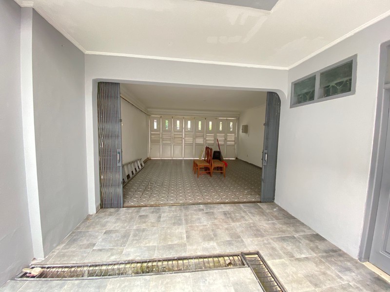 Rumah sangat terawat di Pejaten Jaksel