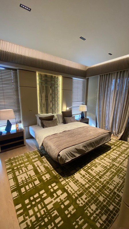 Dijual rumah 3 lantai di Cluster Rivella, Altea Boulevard Cibubur Dekat tol Jatikarya, fasilitas premium,