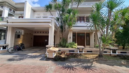 Disewakan Rumah Mewah Semi Furnish Dalam Perum Bale Agung, Sinduadi, Mlati, Sleman