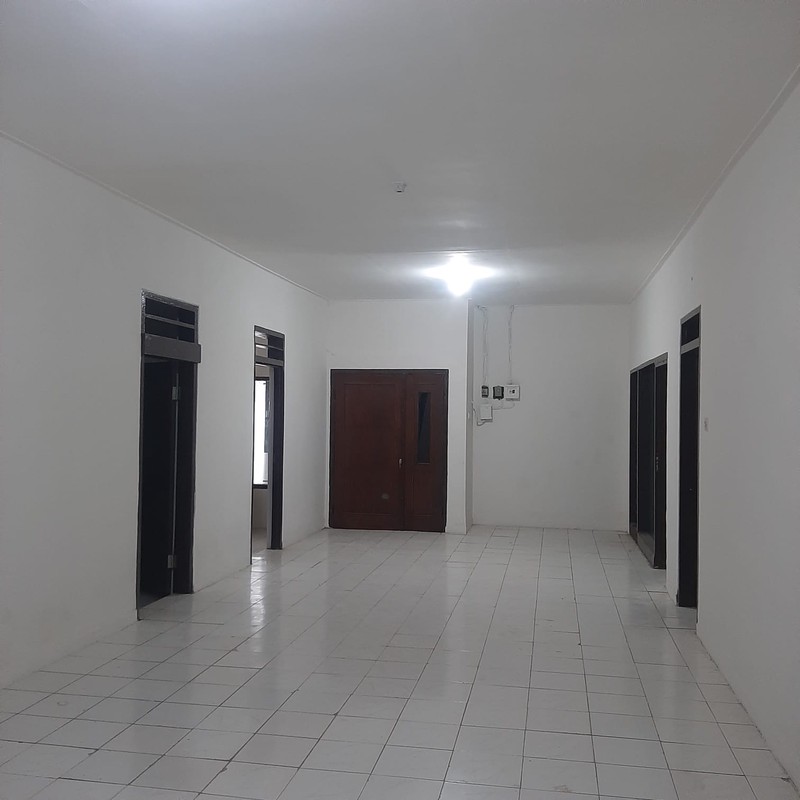 Ruang Usaha LT 245 KM 220 Siap Pakai & Lokasi Strategis Pinggir Jalan @Jakarta TImur